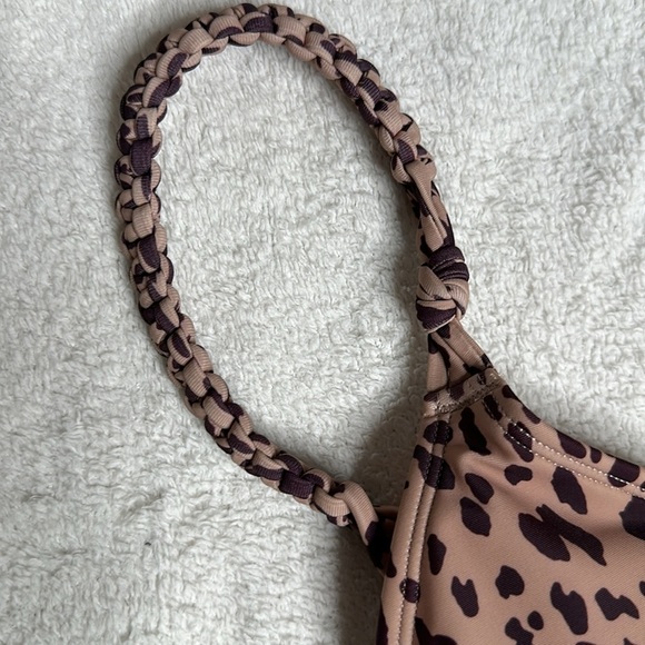 New with tags brown cheetah print bikini with braided rope straps.Medium - Picture 6 of 11